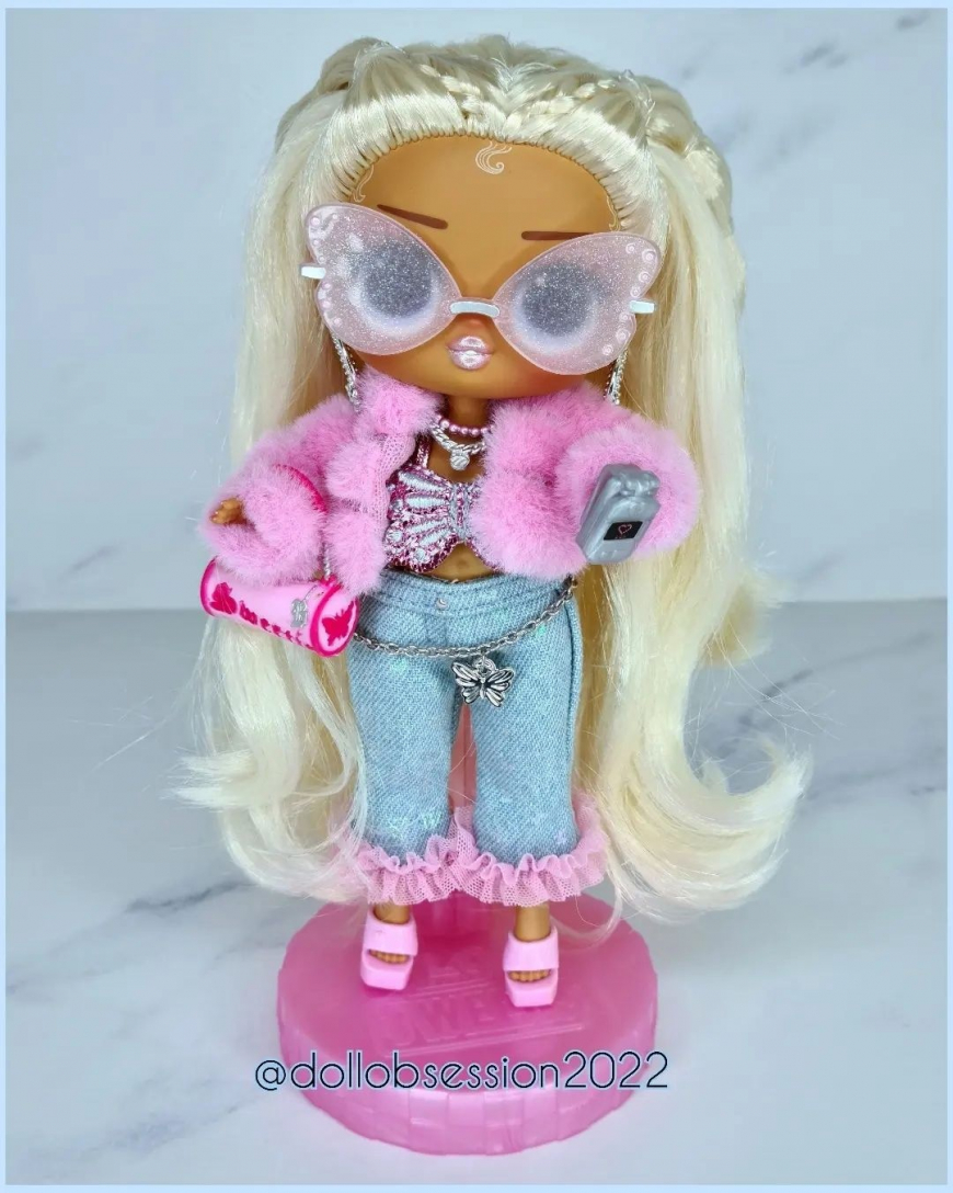 LOL Surprise Tweens series 4 Olivia Flatter doll in real life photo