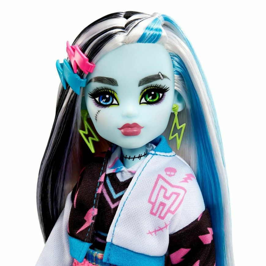 Monster High 2022 Frankie Stein doll