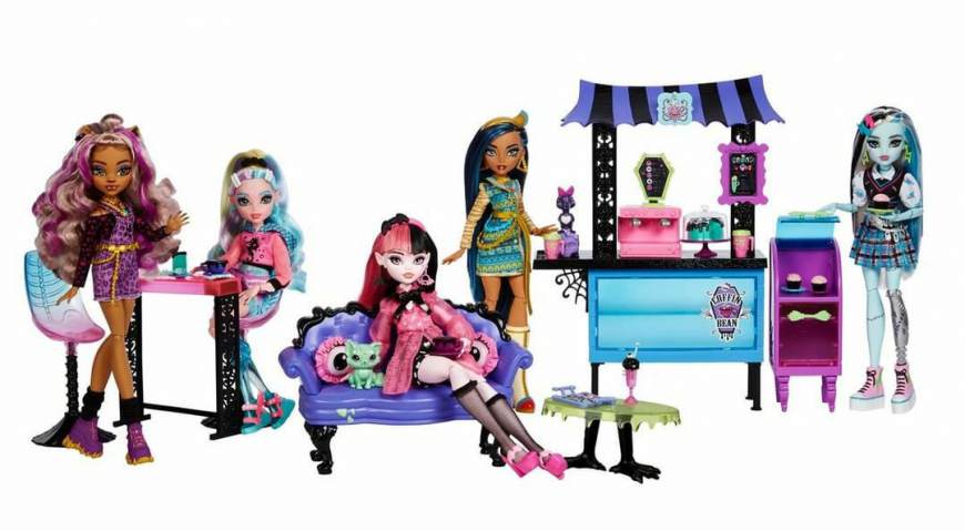 Monster High 2022 The Coffin Bean Playset