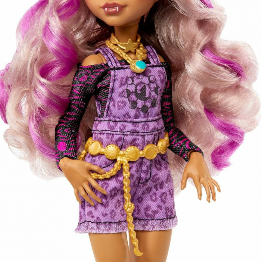 Monster High 2022 Clawdeen Wolf doll