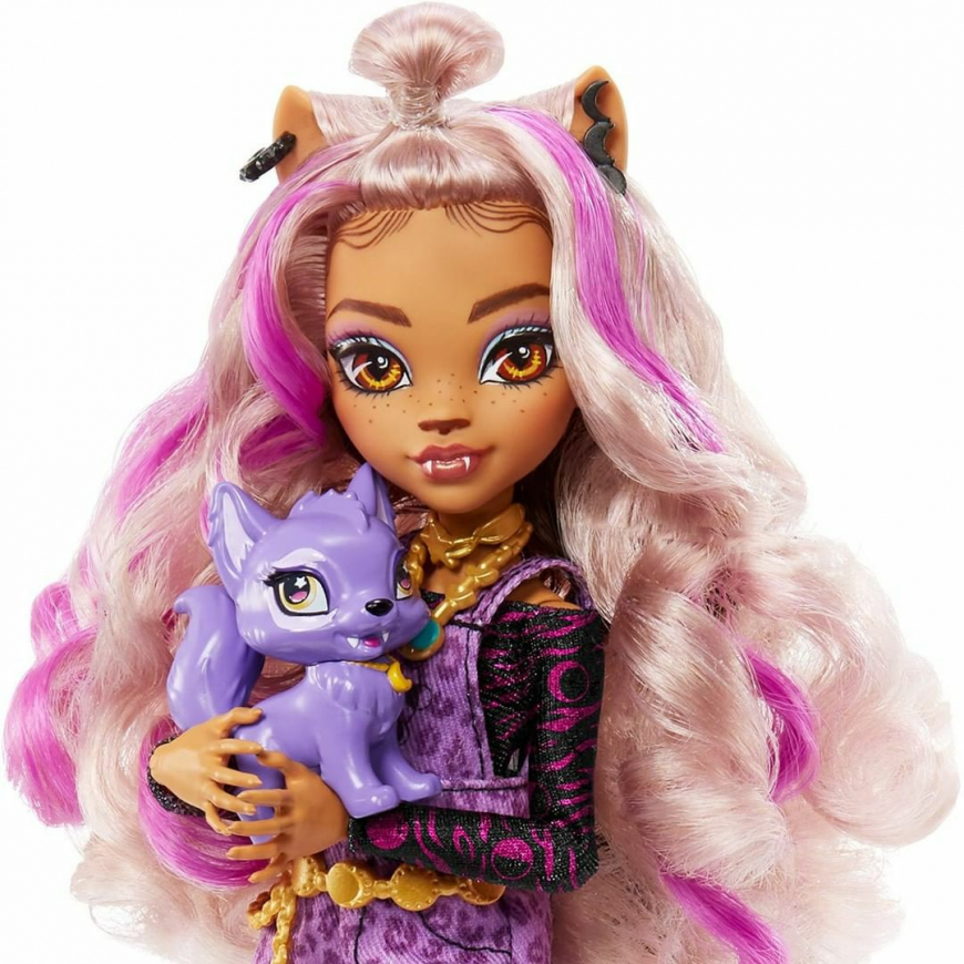 Monster High 2022 Clawdeen Wolf doll