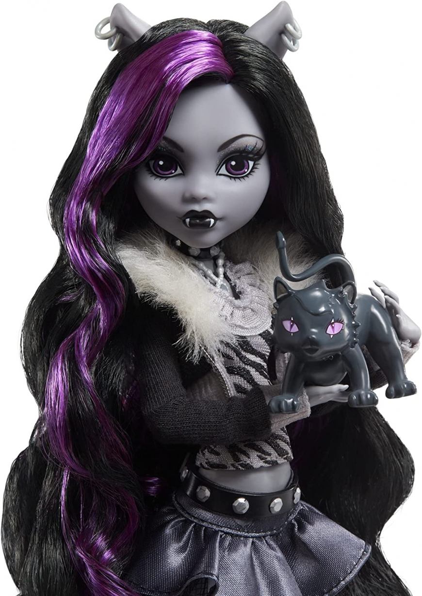 Monster High Reel Drama Black and White Clawdeen Wolf doll