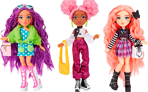 Dream Ella Extra Iconic Mini dolls