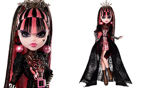 Monster High Howliday Winter Edition Draculaura doll