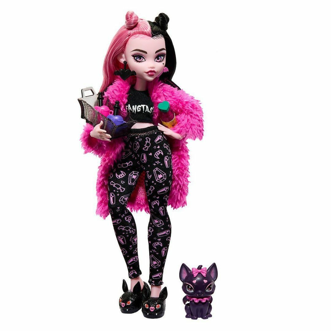  Monster High Doll, Twyla Creepover Party Set with Pet Bunny  Dustin, Sleepover Clothes and Accessories : Toys & Games