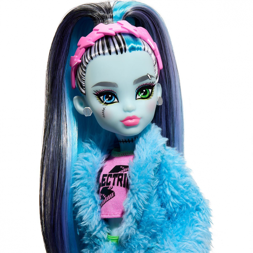 Monster High Creepover Party Frankie Stein doll