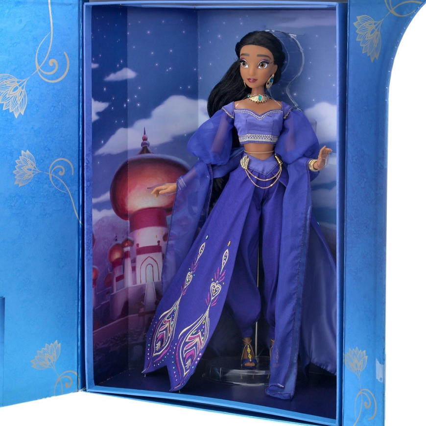 Disney Limited Edition Aladdin 30 anniversary Jasmine doll