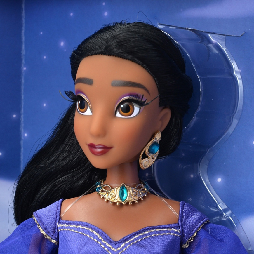 Disney Limited Edition Aladdin 30 anniversary Jasmine doll