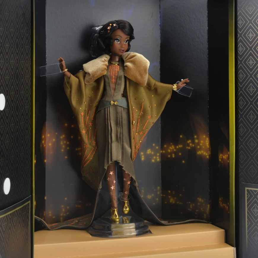 Tiana 2nd Disney Limited Edition doll in Ultimate Princess Celebration collection
