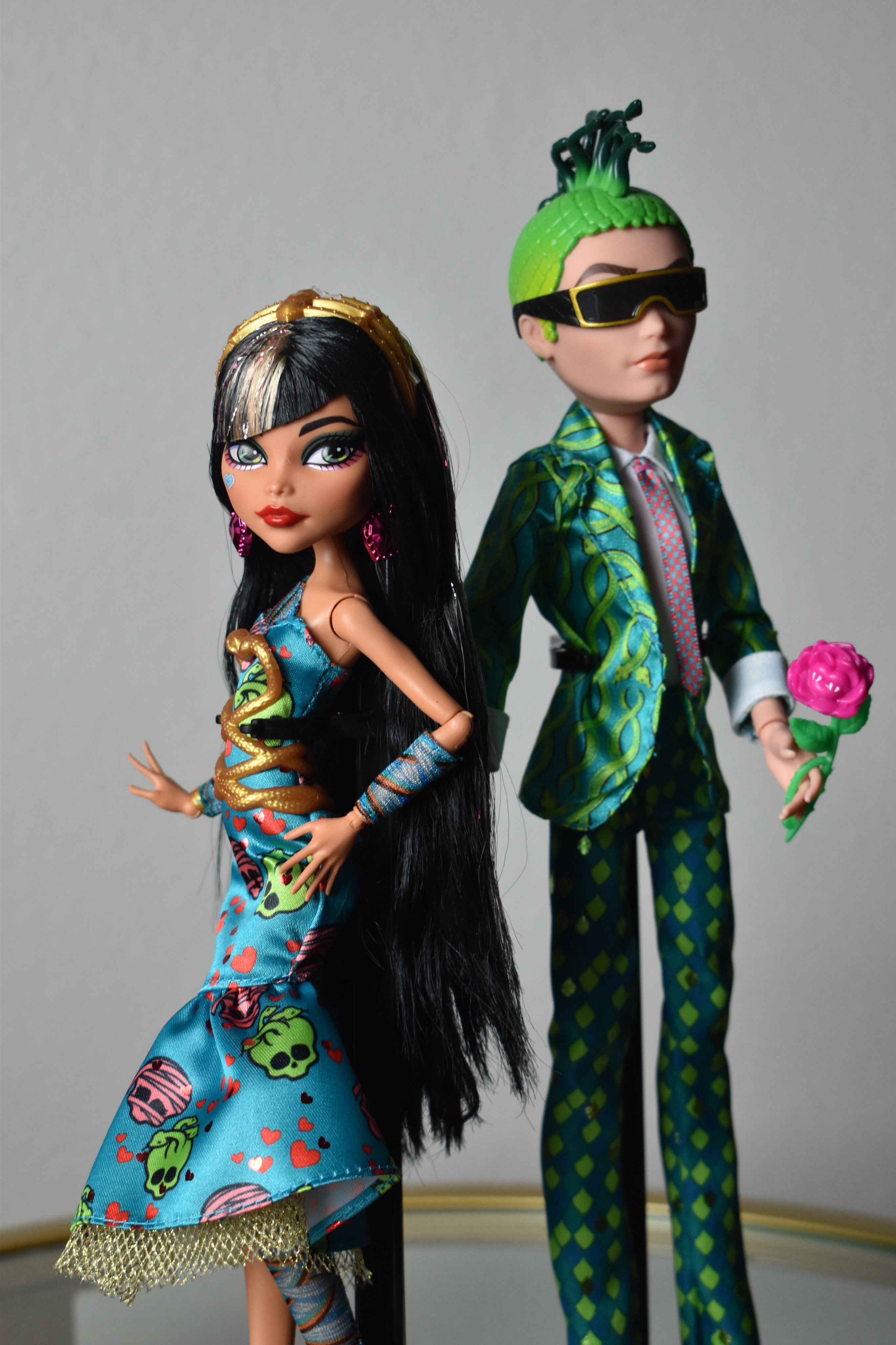 Monster High DEUCE GORGON CLEO DE NILE Collector Dolls Valentine's Day  HOWLIDAY