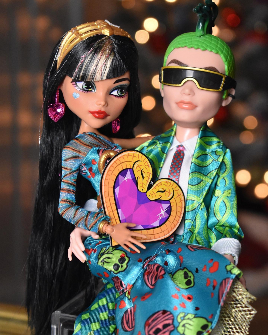 Monster High Cleo and Deuce Howliday Love Edition Valentine's day 2-pack dolls