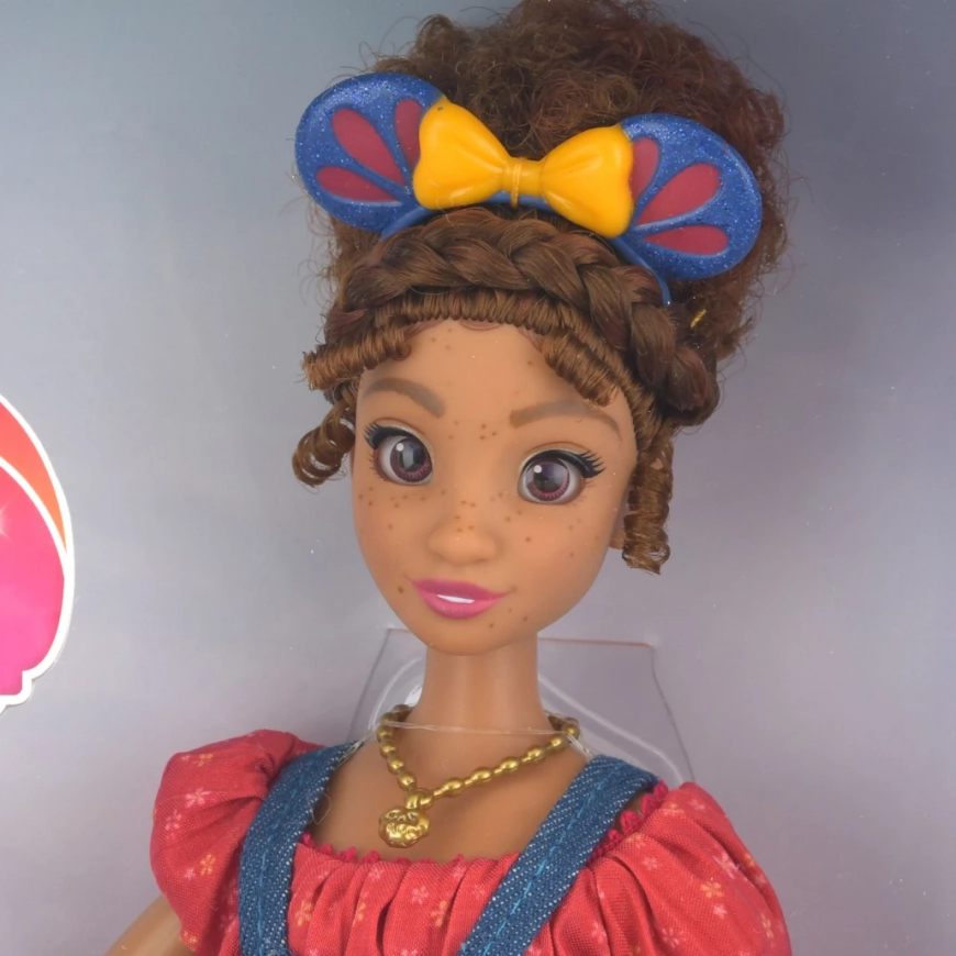 Disney iLY 4EVER Snow White fan doll