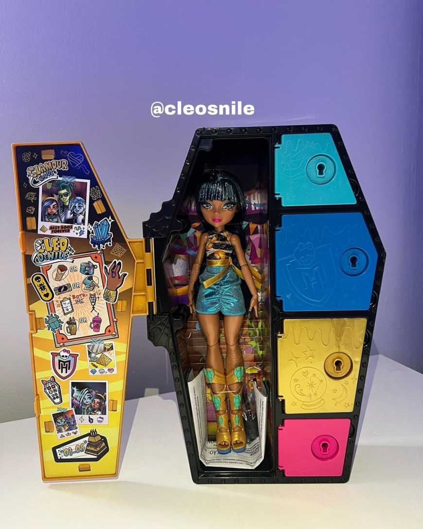 Monster High Cleo De Nile Doll and Shoe Doll Collection