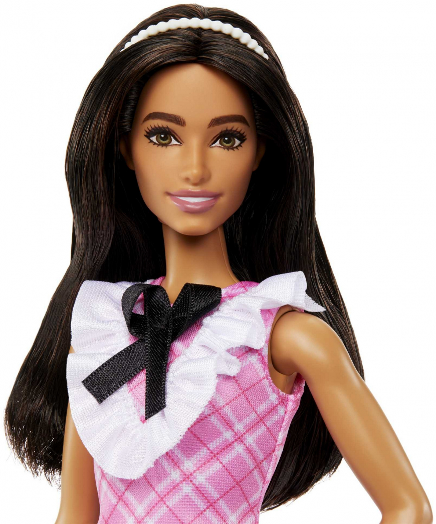 Barbie Fashionistas 2023 doll