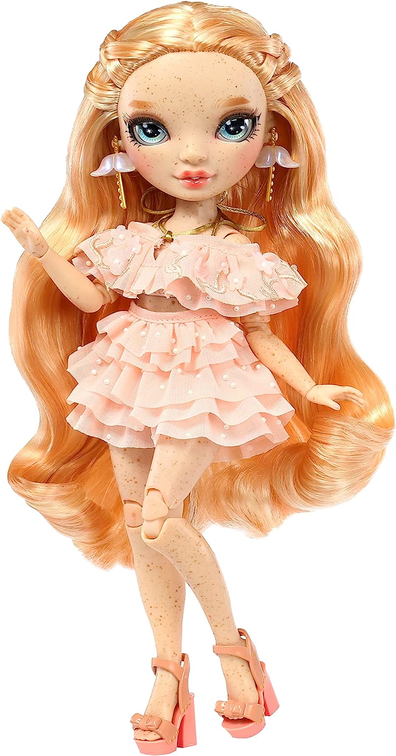 Rainbow High series 5 Victoria Whitman doll