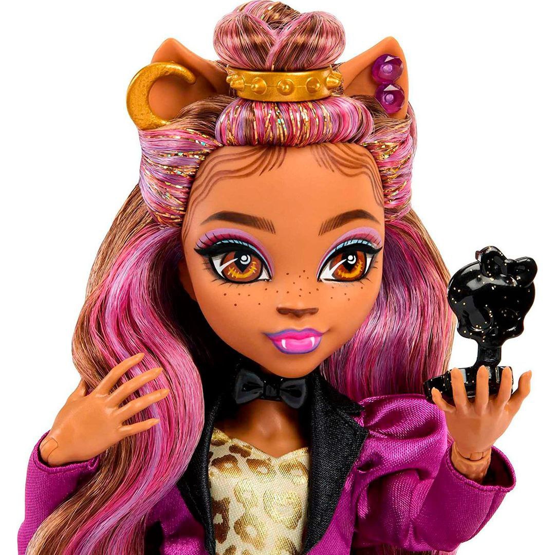 Monster High Draculaura Doll in Monster Ball Party Dress with Themed  Accessories Like Chocolate Fountain