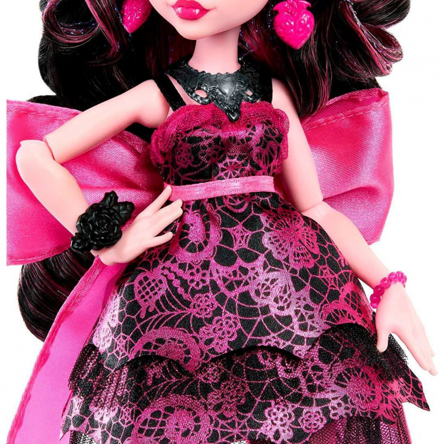 Monster High Monster Ball Draculaura doll