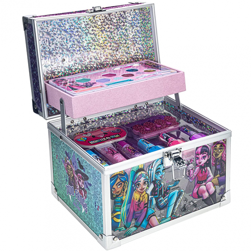 Monster High Townley Girl Train Case Makeup Set for Kids