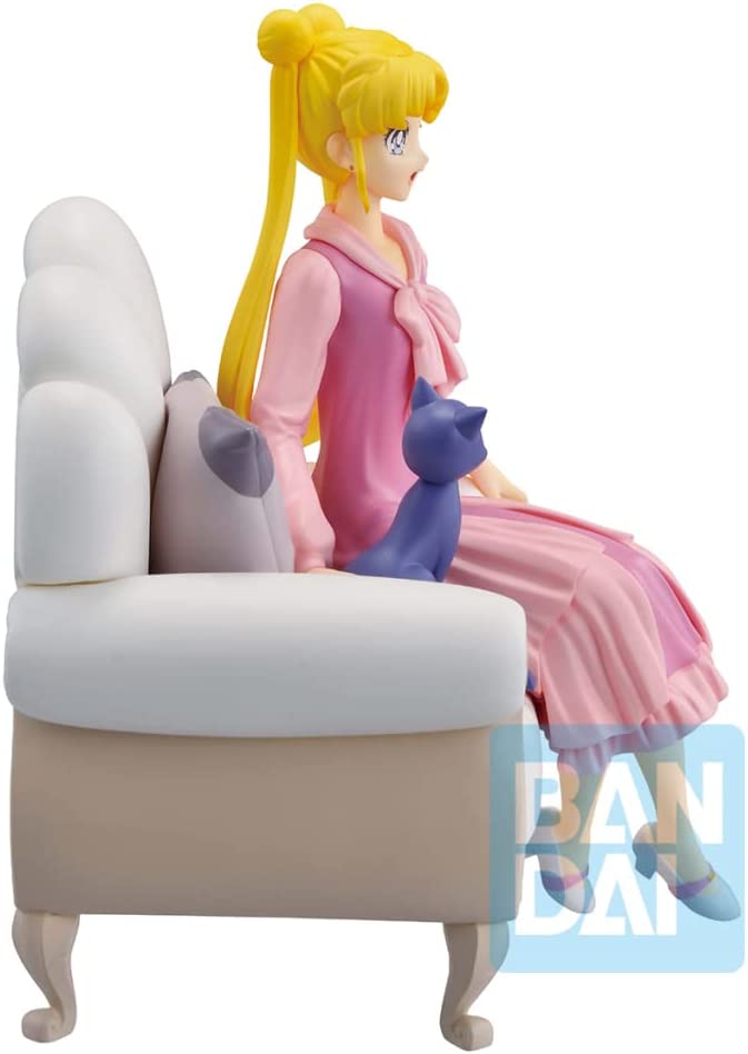 Sailor Moon Usagi and Luna Antique Style Ichibansho figure