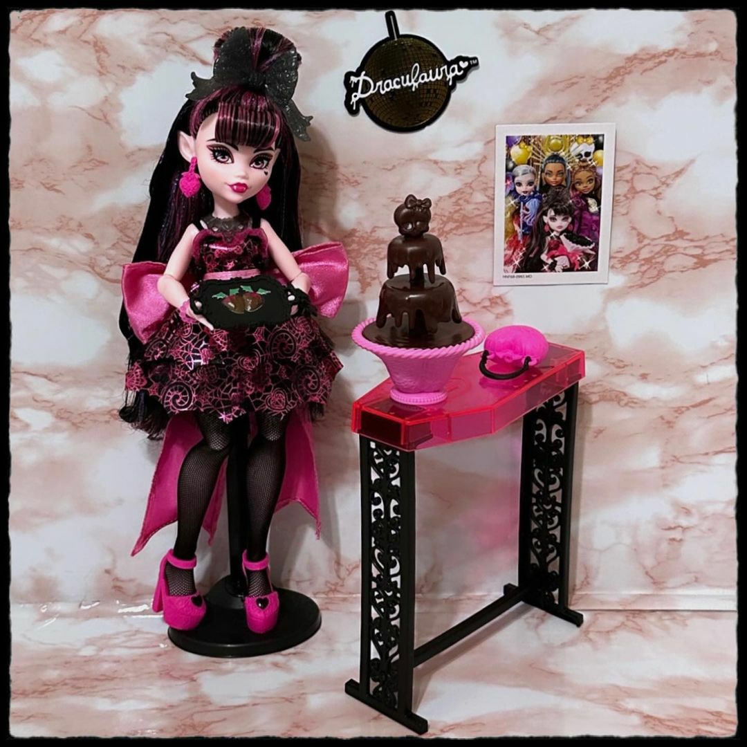 Monster High Monster Ball dolls 