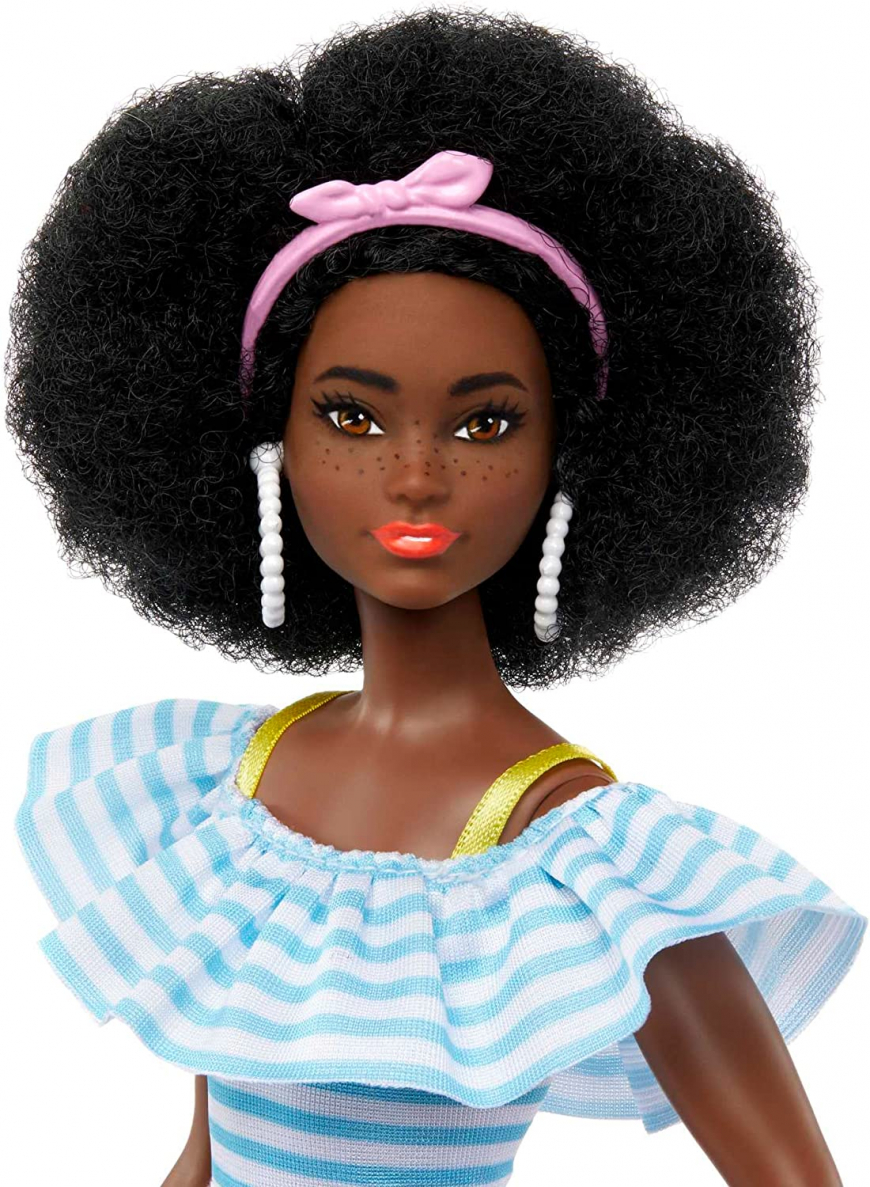 Barbie afro Rollerblades doll