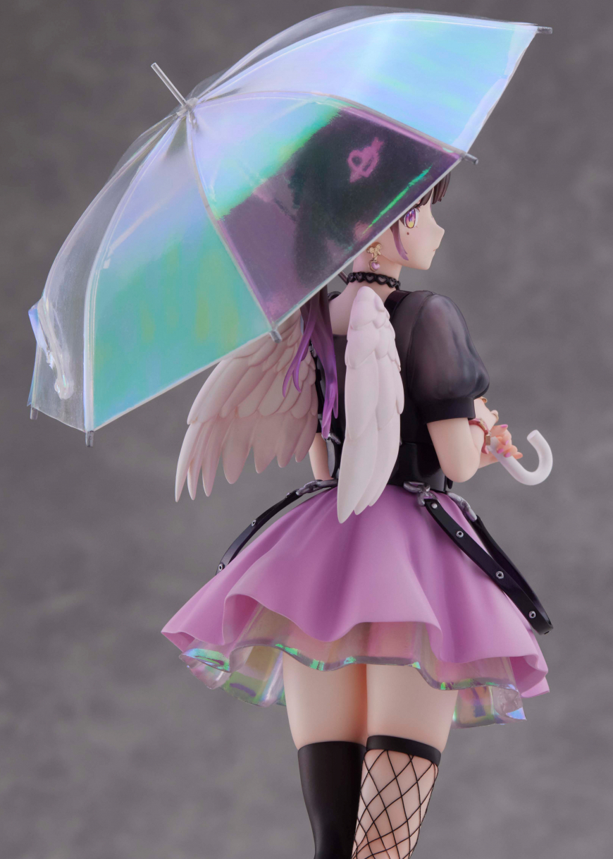 Mihane Golden Heart Open the umbrella and close the wings figure