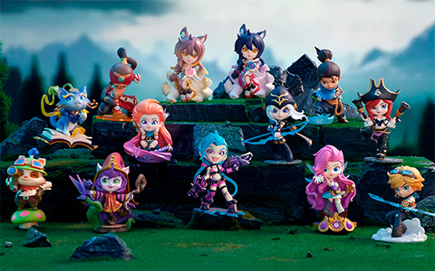 Pop Mart League of Legends figures