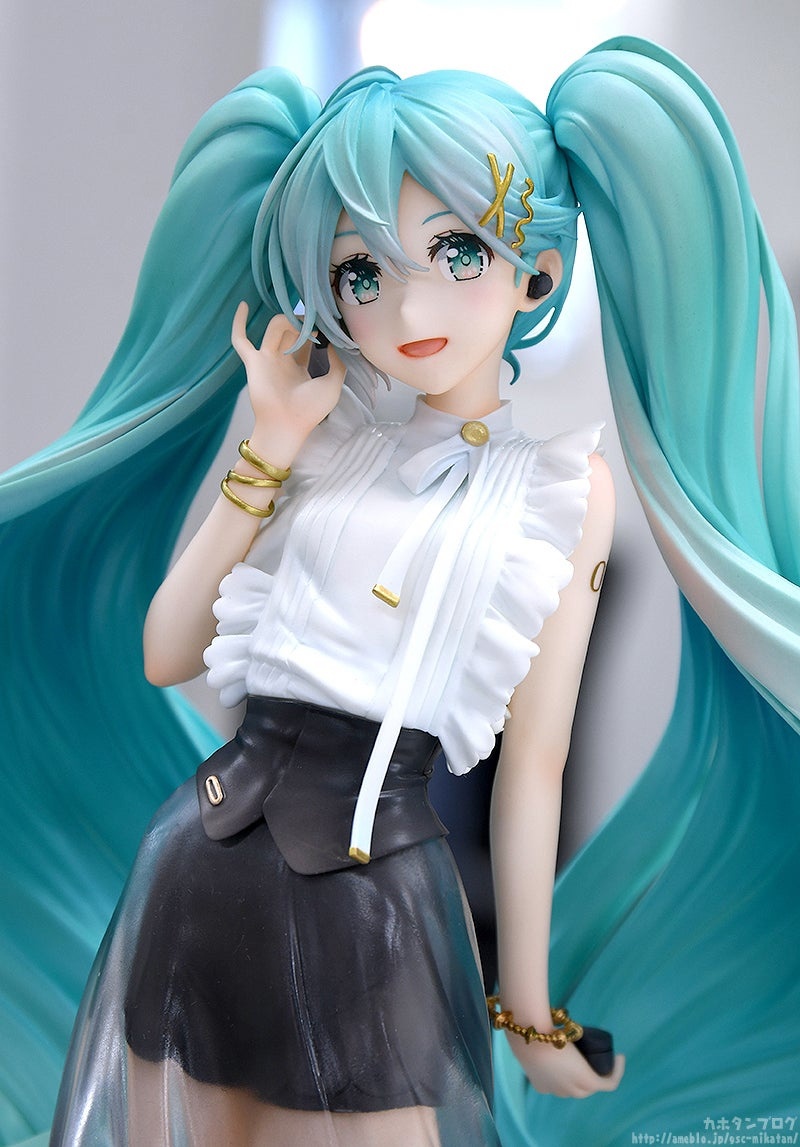 All about Hatsune Miku NT Style - Casual Wear Ver figure.
