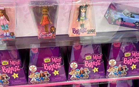 MGA's Miniverse Bratz Minis series 2 dolls