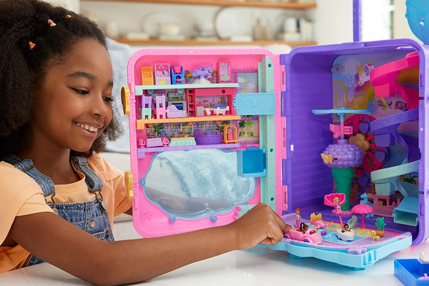 Polly Pocket Pollyville Resort Roll Away Playset