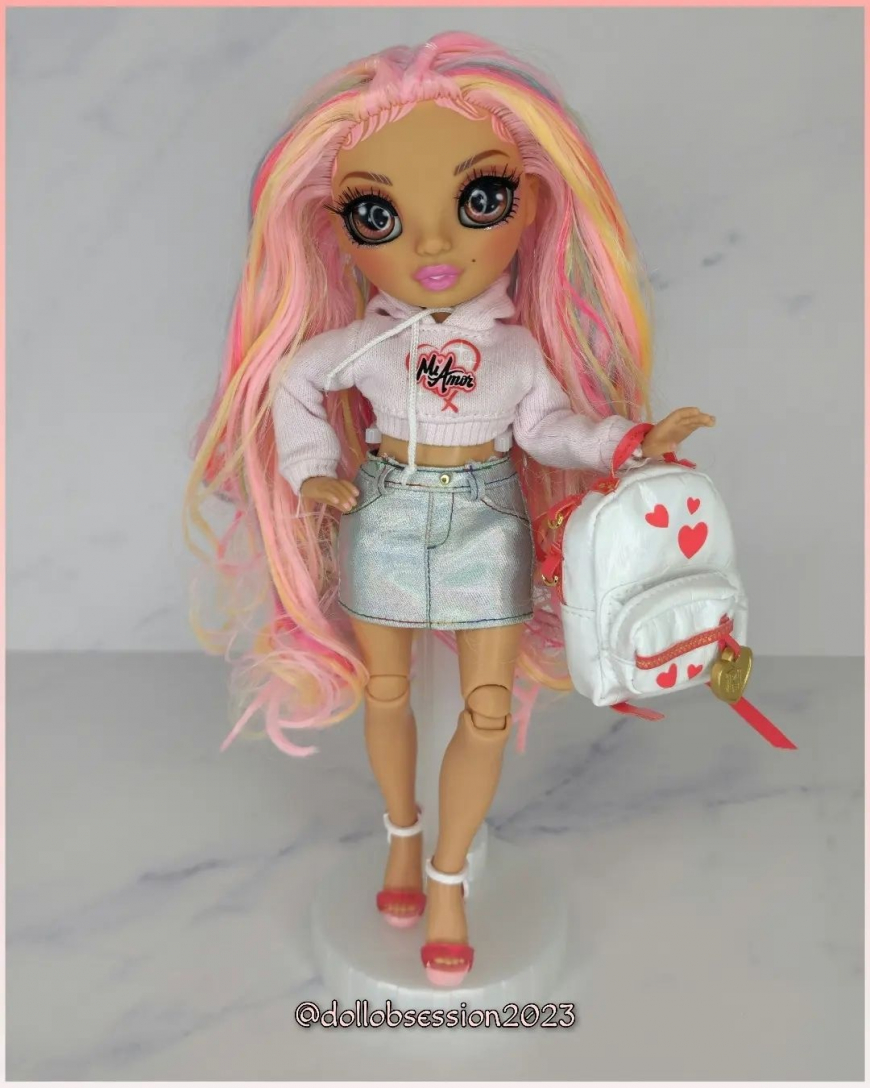 Rainbow High Junior High series 3 dolls first look