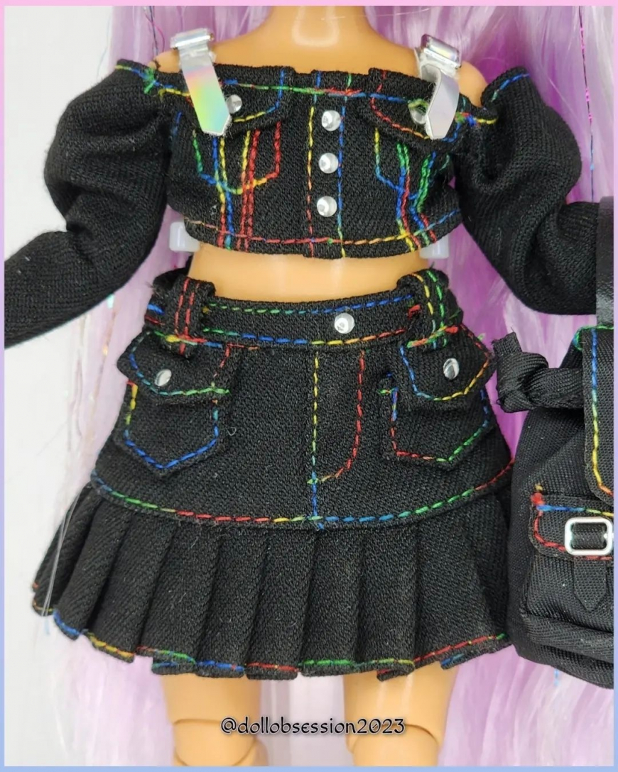 Rainbow High Junior High series 3 doll Avery