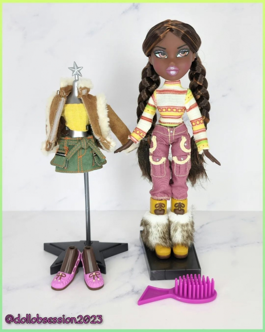 Bratz Felicia 2023 Campfire doll