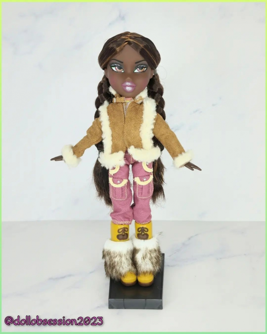 Bratz Felicia 2023 Campfire doll