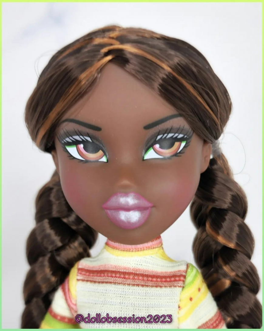 Bratz Felicia 2023 Campfire doll