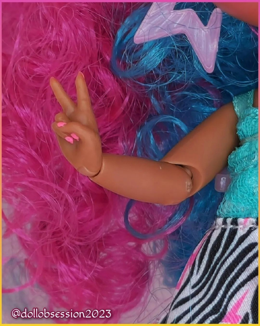 LOL Surprise Tweens Surprise Swap dolls first look