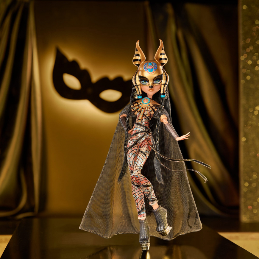 Monster High Haunt Couture Midnight Runway Cleo de Nile doll