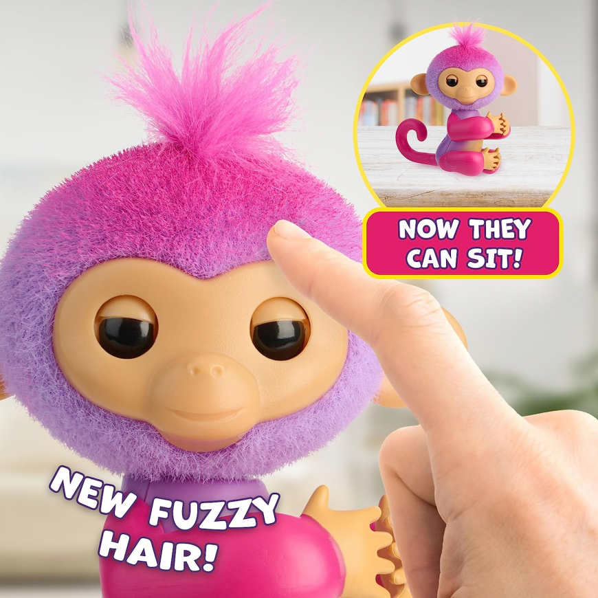 Fingerlings Interactive pink Baby Monkey Charli 2023