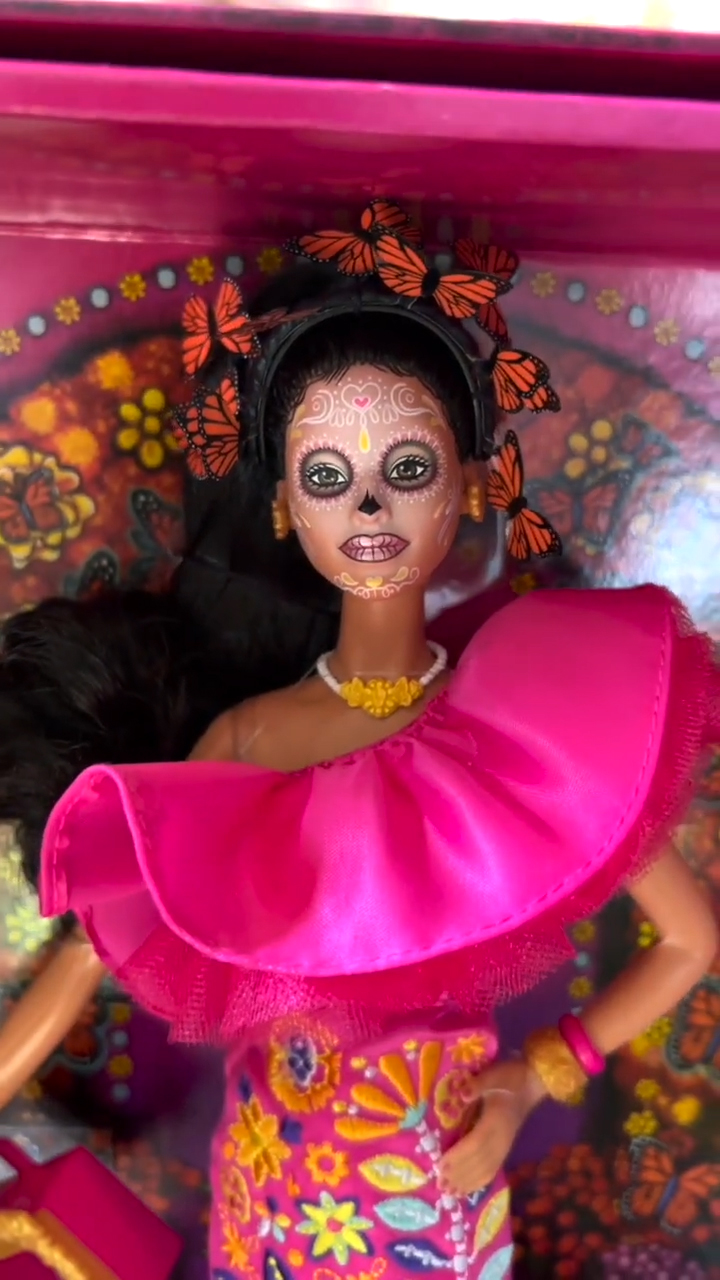 Barbie Dia de Muertos 2023 doll