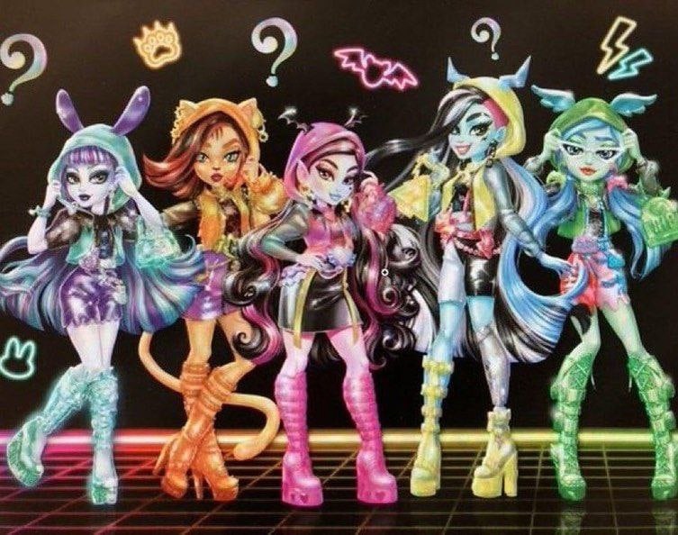 Monster High Skulltimate Secrets Neon Frights series 3 dolls art