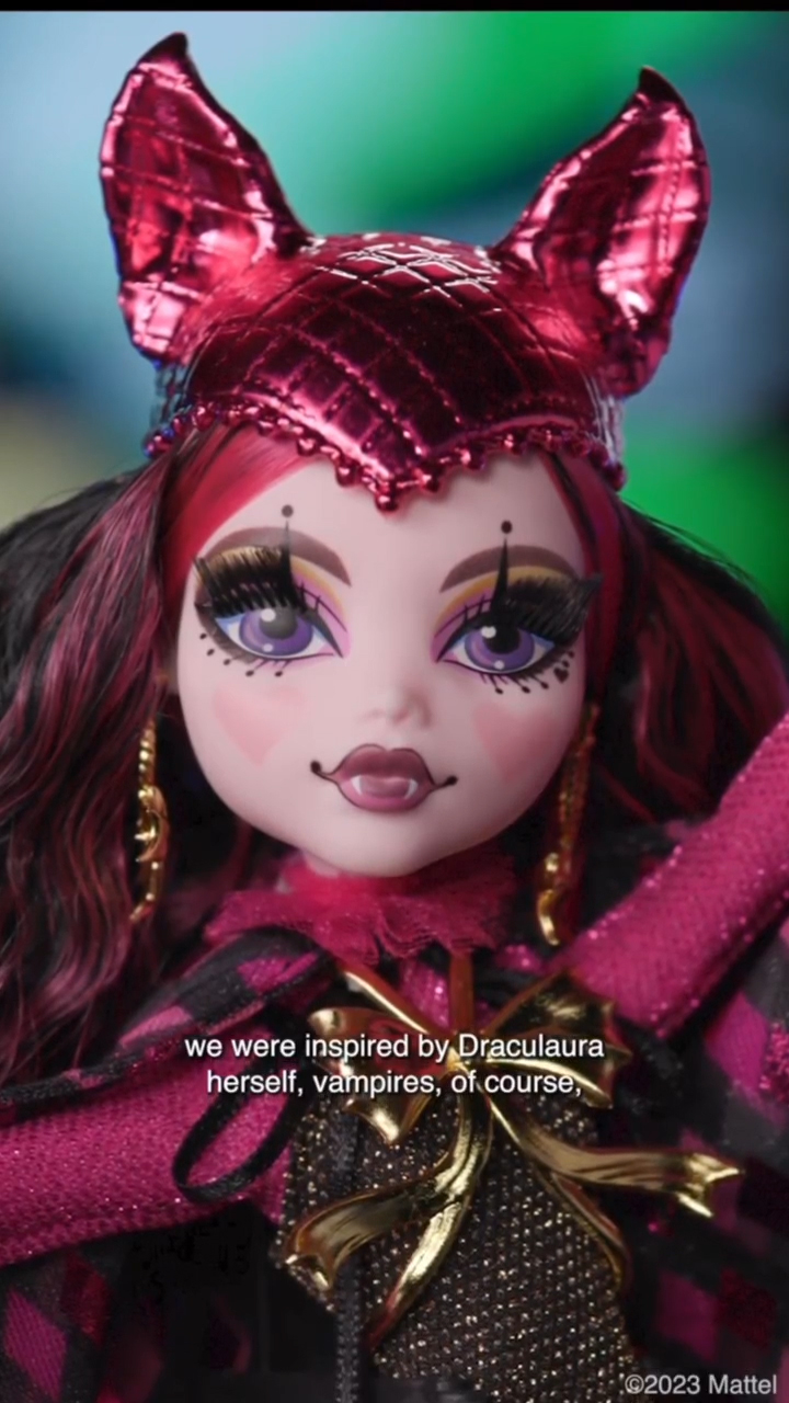 Monster High Freak Du Chic Draculaura doll in real life