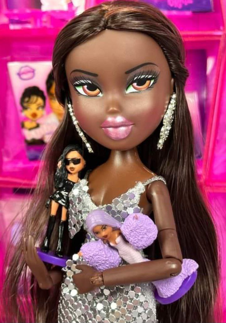 Bratz Celebrity Minis Kylie Jenner collection in real life photos