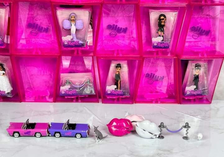 Bratz Celebrity Minis Kylie Jenner collection in real life photos