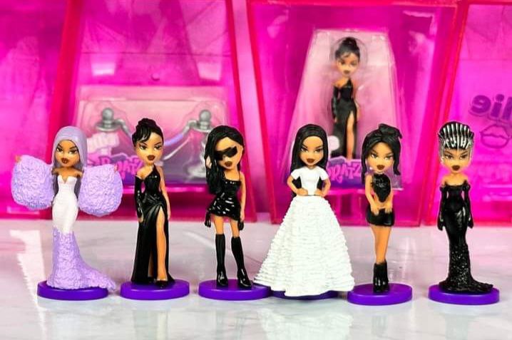 Bratz Celebrity Minis Kylie Jenner collection in real life photos