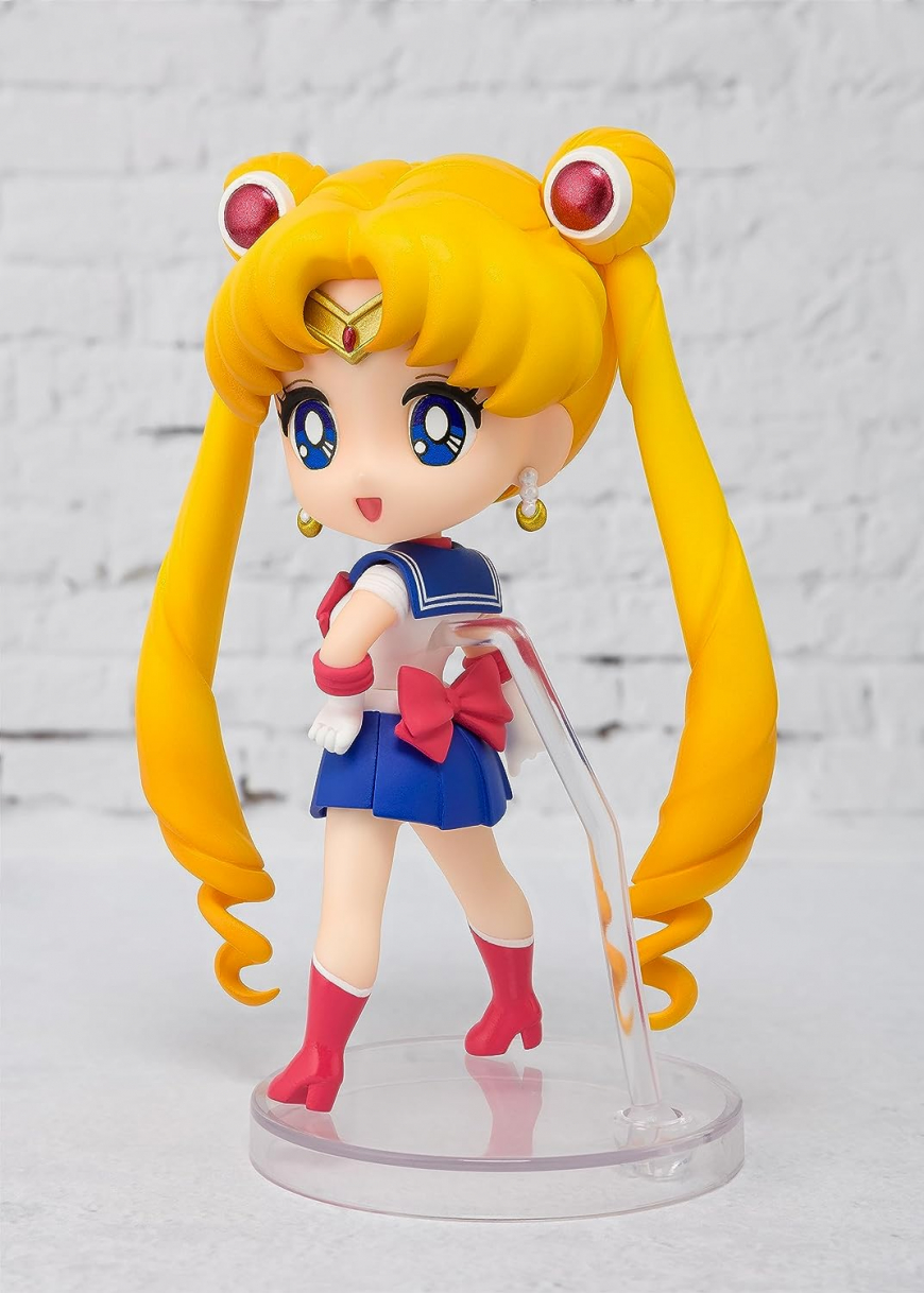 Figuarts Mini Sailor Moon figure