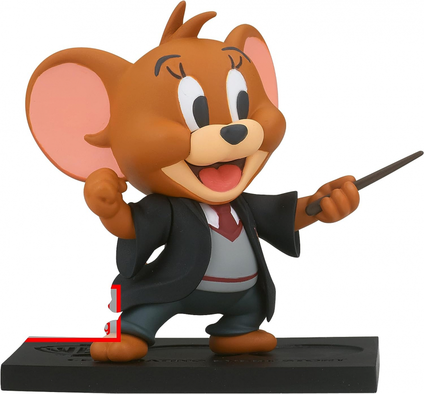 Tom and Jerry WB 100th Anniversary Gryffindor Jerry figure