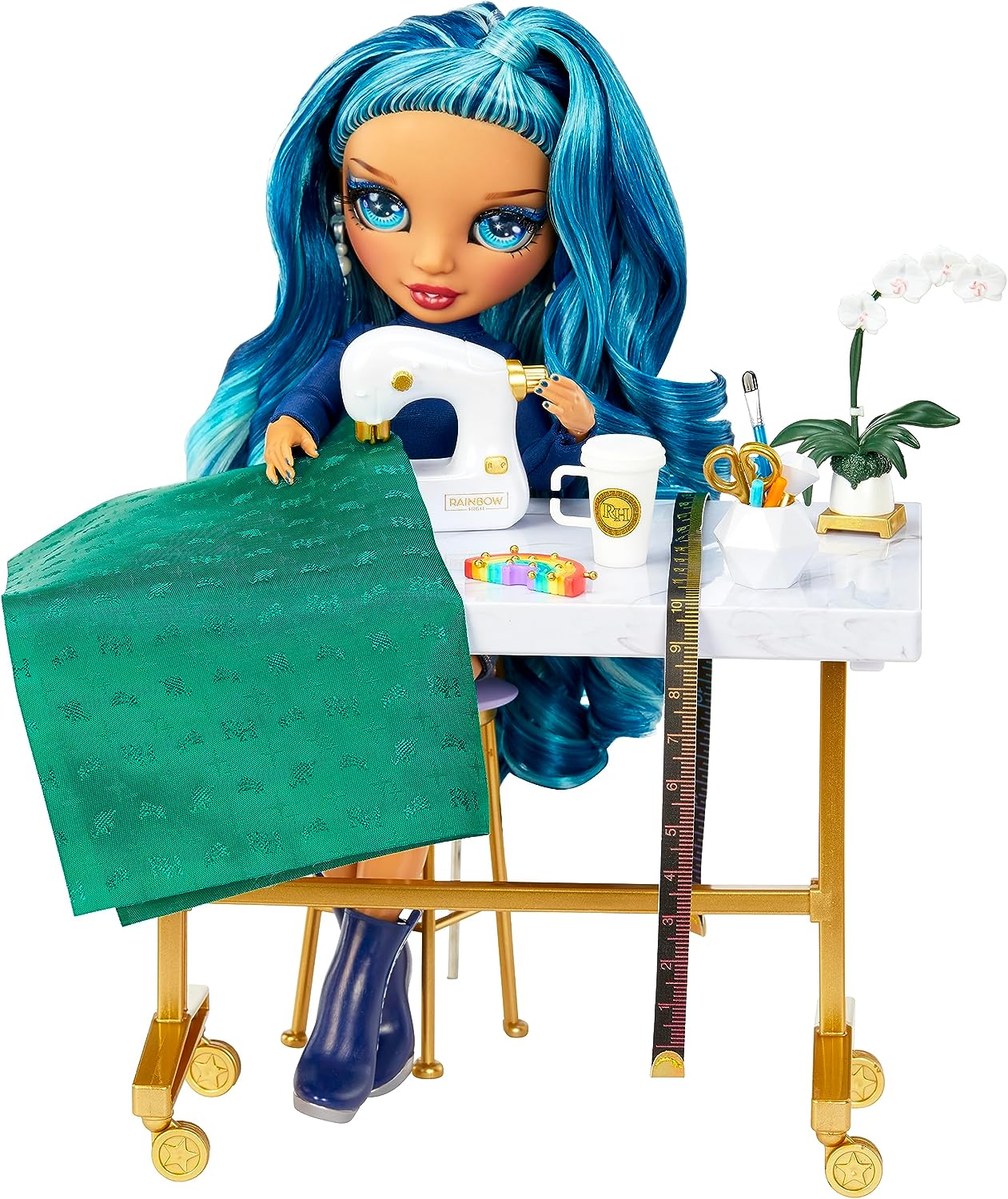 Rainbow High Dream & Design Fashion Studio Playset, Fashion Designer  Playset with Exclusive Blue Skyler Doll Plus Easy No Sew Fashion Kit Kids  Gift