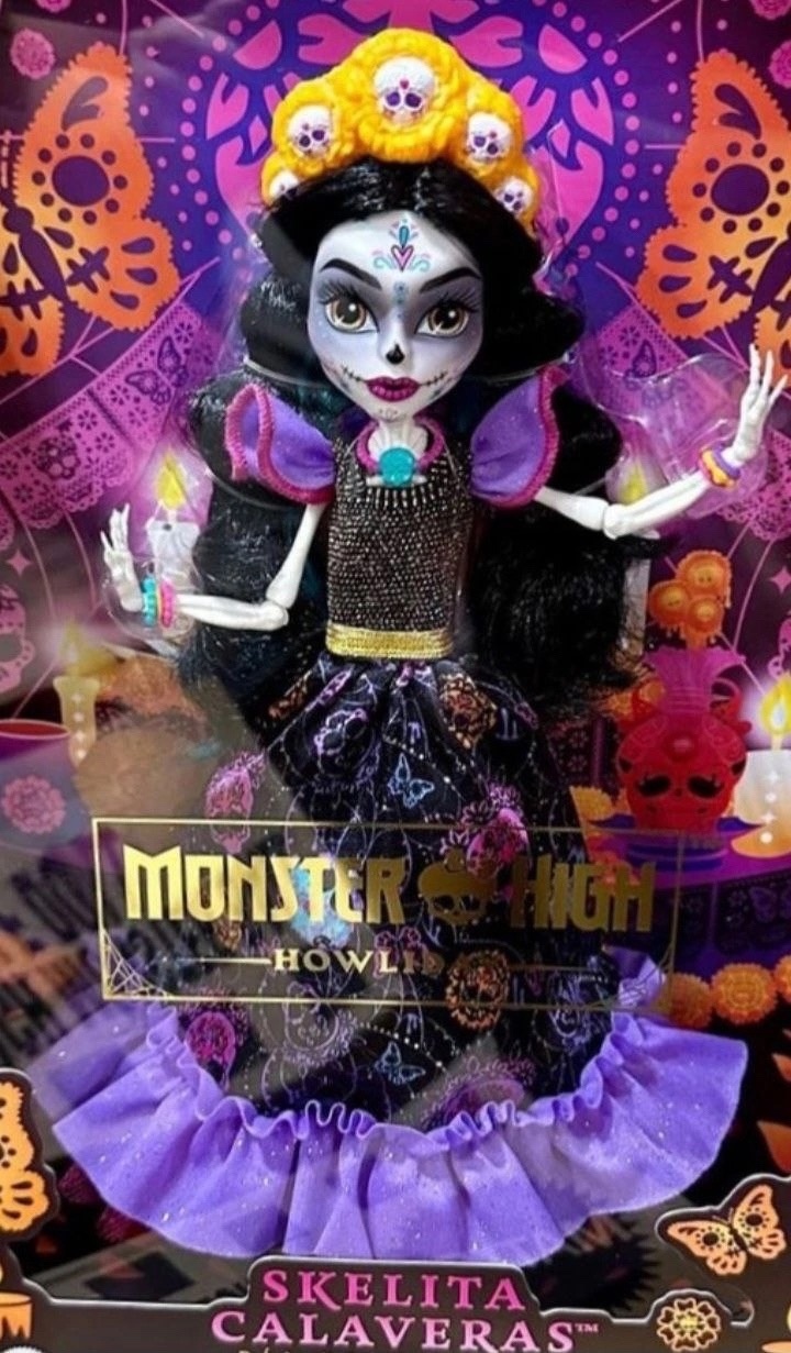 Monster High Howliday Skelita Calaveras Dia de Muertos 2023 doll in real life photos