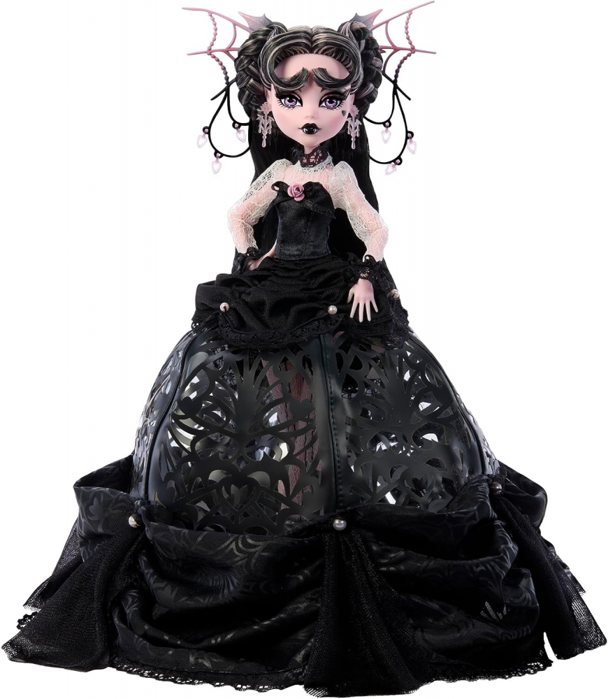 Monster High Draculaura Vampire Heart Collector doll image