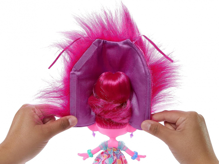 Trolls Band Together Hairsational Reveals Queen Poppy doll